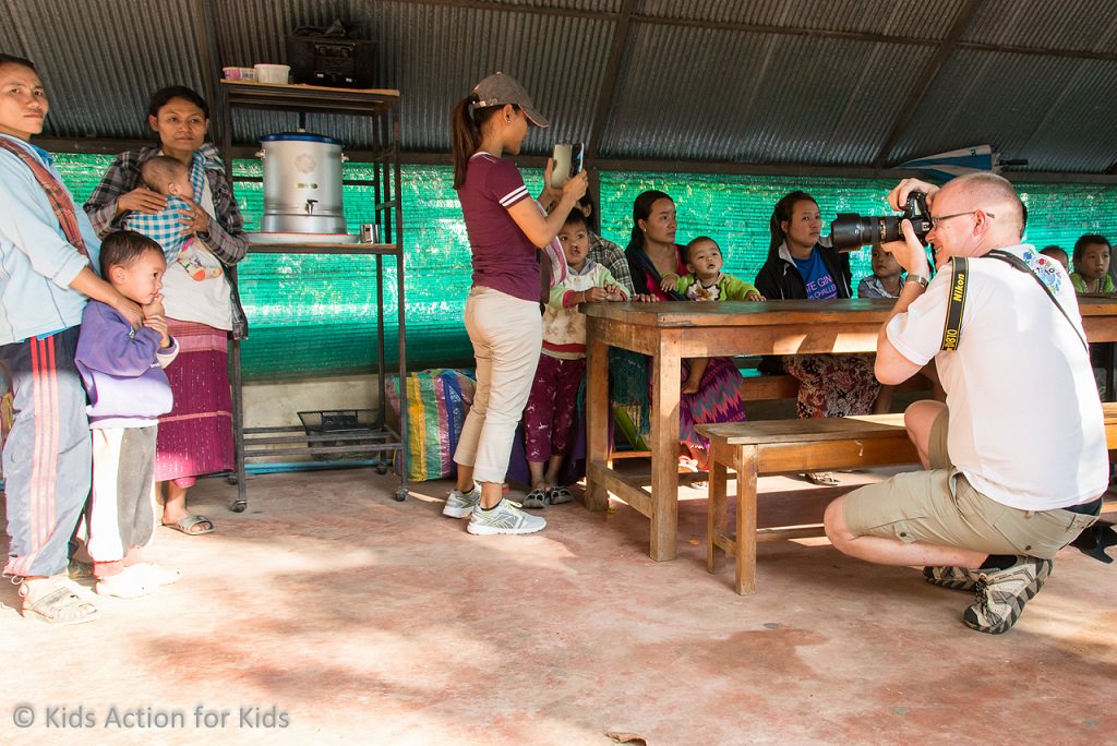 Kids Action for Kids - Mae Hong Son 2016